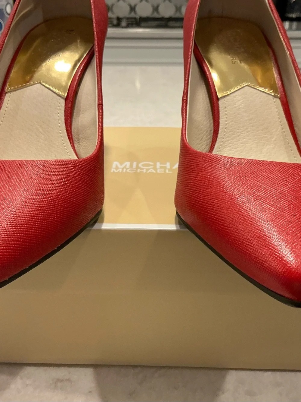 Michael Kors Women’s Red Pointed-Toe Pumps AND  BAG  READ BELOW